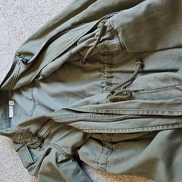 Olive Utility Jacket - Picture 3 of 3